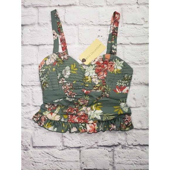 B•O•G• Collective Floral Top Size XSmall Sweet Heart Neck Line Wide Strap Cute - Picture 1 of 5